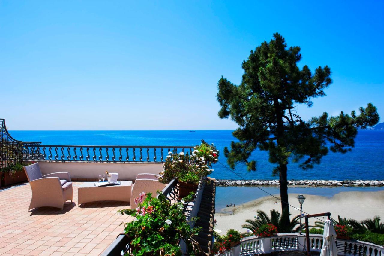 Grande Albergo Miramare ฟอร์เมีย ภายนอก รูปภาพ