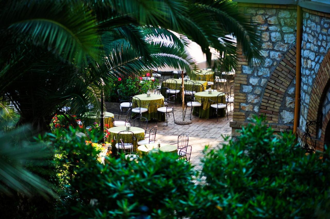 Grande Albergo Miramare ฟอร์เมีย ภายนอก รูปภาพ